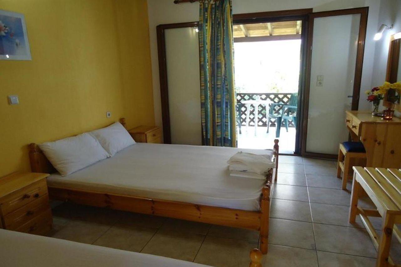 Hotel Zachos Troulos Buitenkant foto