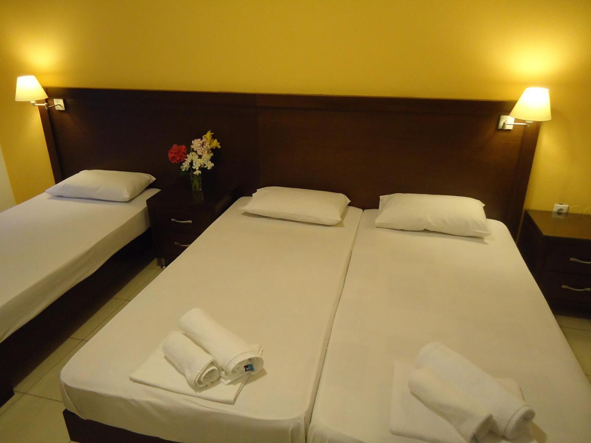 Hotel Zachos Troulos Buitenkant foto