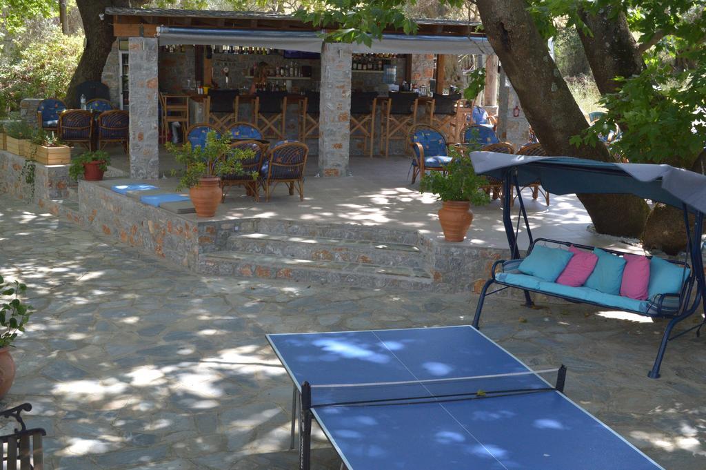 Hotel Zachos Troulos Buitenkant foto