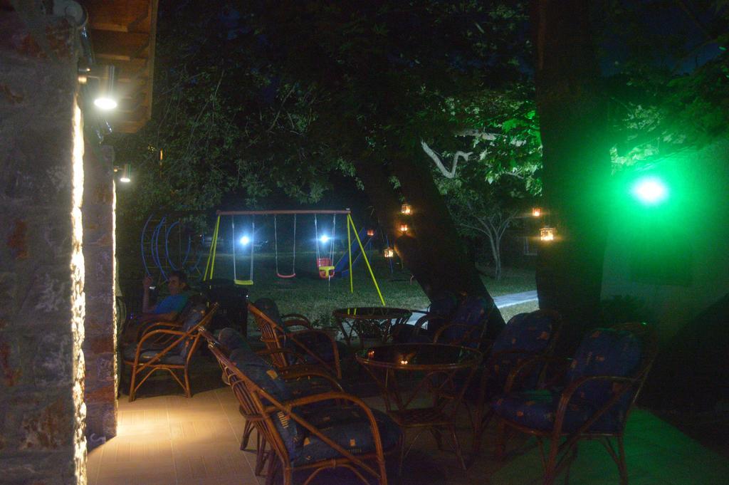 Hotel Zachos Troulos Buitenkant foto